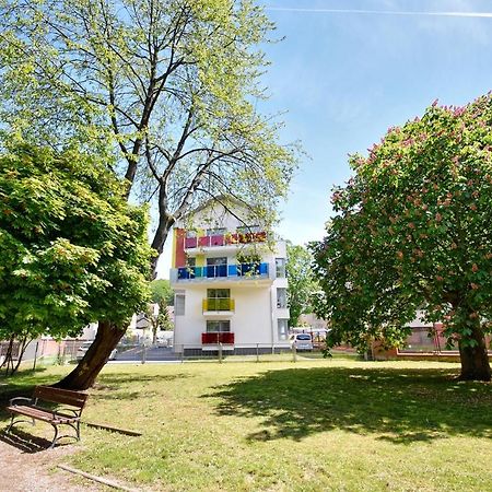 Sea-View Apartamenty Kolorowe Balkony Miedzyzdroje Buitenkant foto