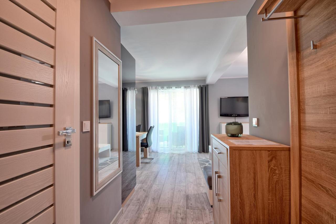 Sea-View Apartamenty Kolorowe Balkony Miedzyzdroje Buitenkant foto
