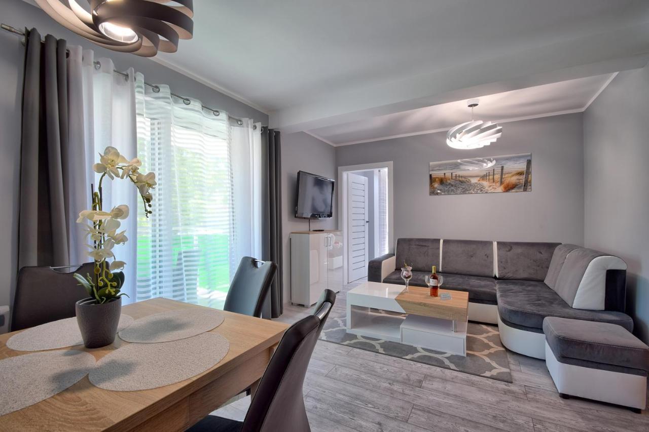 Sea-View Apartamenty Kolorowe Balkony Miedzyzdroje Buitenkant foto